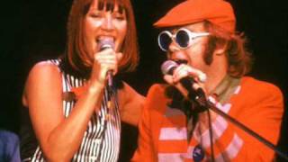 Dont Go Breakin My Heart Elton John and Kiki Dee w lyrics [upl. by Tonye408]