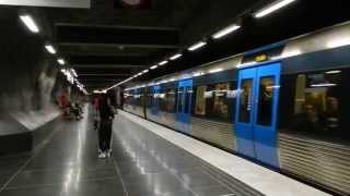 Stockholm  Stadshagen Tunnelbana Station Blå Linje 2014 10 11 [upl. by Cuyler]