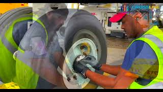 Boeing 767 Nose Landing Gear Wheel and Tire Assembly [upl. by Nirrad]