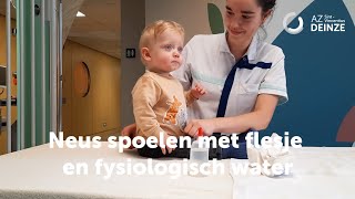 Hoe neus spoelen met een flesje bij kinderen [upl. by Auroora961]