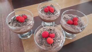 Mousse de Chocolate sem leite condensado [upl. by Nnylhsa]