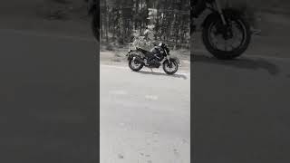 Yamaha mt 15 viralvideo editingking rider 400automobile mt15lover 2024 top model top speed 162 [upl. by Emerald]