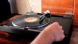 Pioner PLL1000 Linear Tracking Turntable [upl. by Hseham]