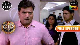 CID ने सुलझाया Plane में हुए क़त्ल का Case  CID  सीआईडी  05 Nov 2023 [upl. by Llenhoj]