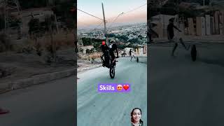 Public wheely Reaction stuntlove stuntabiker stunt stuntrider wheelietrendingshorts viral [upl. by Ileana]