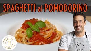 Spaghetti al pomodoro  Ricetta tradizionale [upl. by Namron]