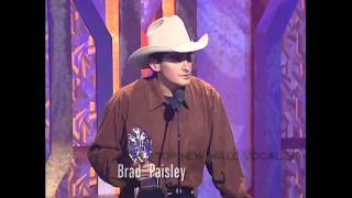 Brad Paisley Wins Top New Male Vocalist  ACM Awards 2000 [upl. by Lac117]