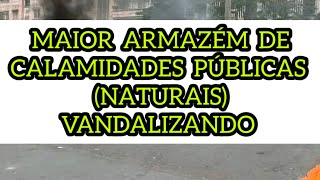 VANDALIZANDO E TIRADO TUDO NO MAIOR ARMAZÉM DE CALAMIDADES PÚBLICAS COMO ESTA MAPUTO E NAO SO vivo [upl. by Yatnohs]