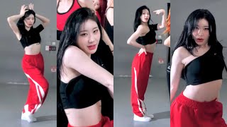 COTPD직캠 있지 채령 직캠 quotMr Vampire” ITZY Chaeryeong Fancam Dance Practice [upl. by Aziar]