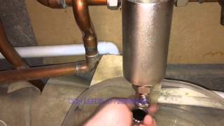 How to clean out your Fernox TF1 Omega Filter [upl. by Mastrianni838]