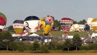 Mondial air ballons 408 montgolfières décollent de Chambley le 31 juillet 2013 au soir [upl. by Leibman]