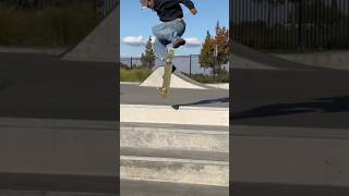 lathrop 3 block hardflip skate [upl. by Natika913]