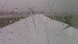 Delta Airlines B757232 N697DL Landing in Thunderstorm [upl. by Nadia]