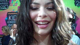 Miranda Cosgrove at the 2010 Nickelodeon Kids Choice Awards [upl. by Ryon]