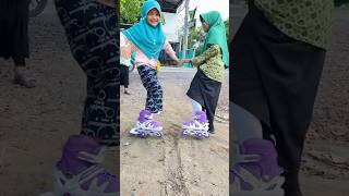 Asiknya main sepatu roda  the fun of roller skating rollerskating skating funny play cute [upl. by Aerua]