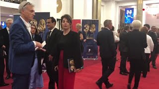 Le tapis rouge de la 30e nuit des Molières [upl. by Granese]