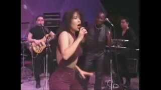 Selena  Como la FlorBaila Esta Cumbia tribute [upl. by Phalan]