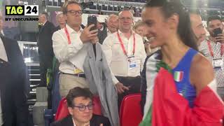 Europei atletica 2024 Nadia Battocletti oro nei 10 mila m in tribuna con il presidente Mattarella [upl. by Amlus]