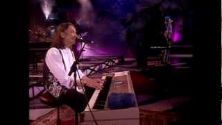 Live from Vina Del Mar Its Raining Again Roger Hodgson singersongwriter Supertramp [upl. by Dorcus]