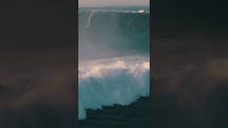 Imagens incríveis de um dia de ondas Gigantes 🚁 nazaré [upl. by Leirad]