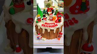 How to decorate a stunning Christmas cake shorts christmascake christmas cakeideas [upl. by Whitson]