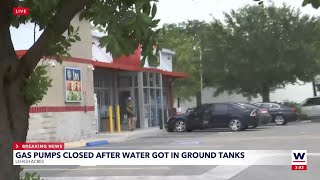 Water gets into ground tanks shutting down Lehigh Acres Sunoco gas station [upl. by Mehs506]