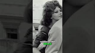 La Regine del Cinema Italiano Il 1954 di Sofia Loren [upl. by Ataynik]