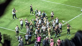 O MOMENTO DA CLASSIFICAÇÃO DO BOTAFOGO PARA A SEMIFINAL DA LIBERTADORES VISTO DA ARQUIBANCADA [upl. by Nanete]