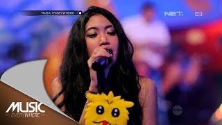 Vierratale  Rasa Ini Live at Music Everywhere [upl. by Meijer300]