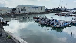 Mokpo  Man moves small boat [upl. by Huberty802]