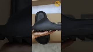 LW Yeezy Slide Onyx  UNBOXING [upl. by Varick]