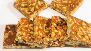 गजक बनाने की विधि  Gajak Banane ka Tarika Gud Mungfali Chikki Recipe [upl. by Raseac]