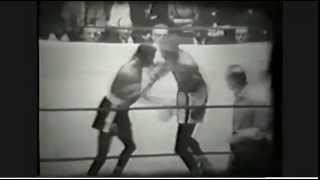 Emile Griffith puts Benny Paret in a coma in 1962 fight [upl. by Sweet]