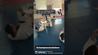 Womens JiuJitsu and Self Defense in Lyndhurst at Savarese JiuJitsu on Park Ave shorts jiujitsu [upl. by Iras]