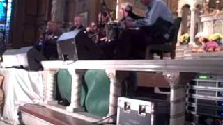 Mick Moloney and Friends Play a Medley of Reavey Tunes [upl. by Ecneitap]