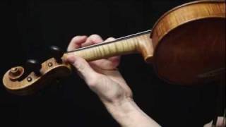 Violin Vibrato SLOW MOTION Dos and Donts CC Portuguese French Spanish Eng Chinese [upl. by Leaffar]