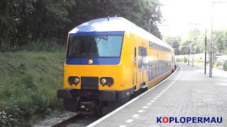 Kruising DDZ op station Overveen [upl. by Adalia728]