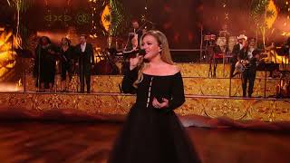 Kelly Clarkson  Underneath The Tree Live from NBCs Christmas at the Opry [upl. by Aluin]