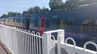 Hull Trains Class 802 Paragon 802302 passing through New Barnet for London Kings Cross [upl. by Akimot]