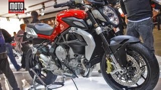 Salon de Milan  Mv Agusta 800 Brutale 2013 la classe [upl. by Mitchael]