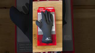 The Best Wetsuit Gloves For Winter 2024 [upl. by Lemej]