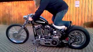 Harley Evo Bobber first Kickstart [upl. by Anas993]