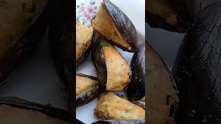 COZZE FRITTE RIPIENE 💕 un antipasto semplice ma buonissimo😍  puglia cucina food [upl. by Yorztif752]