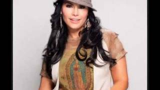 ESCONDIDOS Olga Tañon y Cristian Castrowmv [upl. by Redvers]