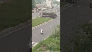 Heavy Load Lorry trying to climb bridge erode sasthiri nagar flyover [upl. by Lillie]