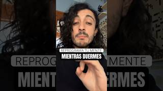 Cómo Reprogramar tu Mente mientras duermes short afirmaciones [upl. by Mae]