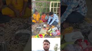 इनके अंदर भी जान होती है humanityrespect helping trending viralvideo youtubeshorts shorts [upl. by Notterb]