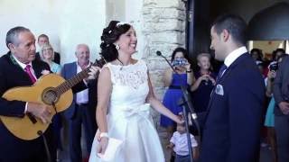 Novia y padrino sorprende al novio con una canción de carnaval en el altar Ayuntamiento de Chipiona [upl. by Tjader]