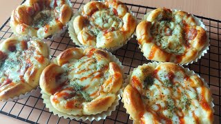 FlowerShaped Sausage Bread  Roti Sosis Bentuk Bunga [upl. by Esdras]