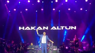 Hakan AltunHani Bekleyecektin live konser kuruçeşme arena [upl. by Honor412]